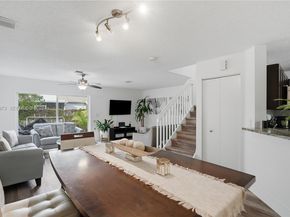 4765 SW 14th St, Deerfield Beach FL 33442