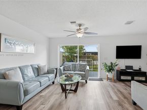 4765 SW 14th St, Deerfield Beach FL 33442