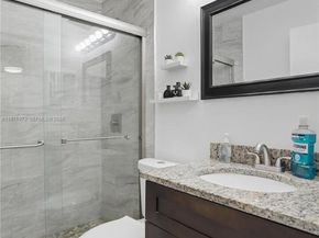 4765 SW 14th St, Deerfield Beach FL 33442