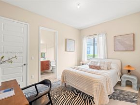 10915 Moore Dr, Parkland FL 33076