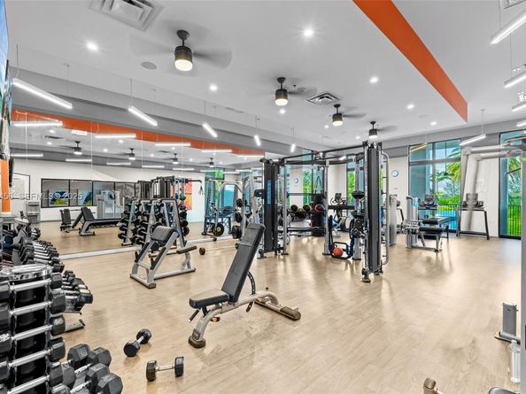 10915 Moore Dr, Parkland FL 33076