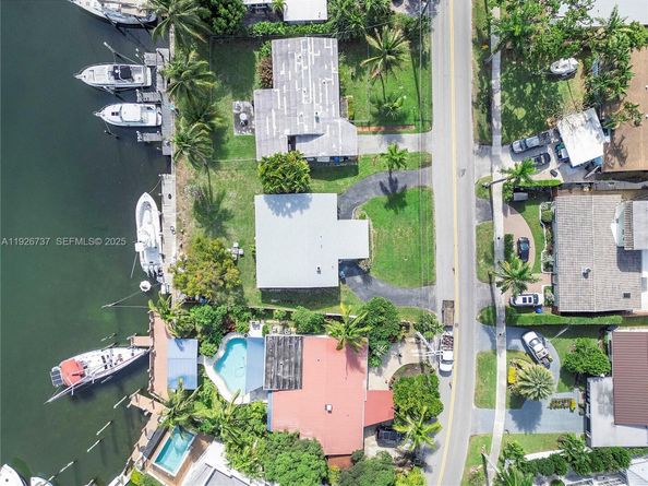 1212 Cordova Rd, Fort Lauderdale FL 33316