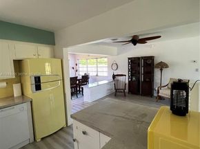 1425 Grant St, Hollywood FL 33020