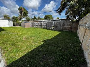 7833 Tropicana St, Miramar FL 33023