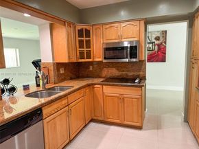 7833 Tropicana St, Miramar FL 33023