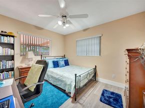 2201 N 57th Ter, Hollywood FL 33021