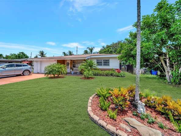 2201 N 57th Ter, Hollywood FL 33021