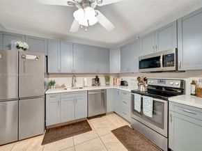 2201 N 57th Ter, Hollywood FL 33021