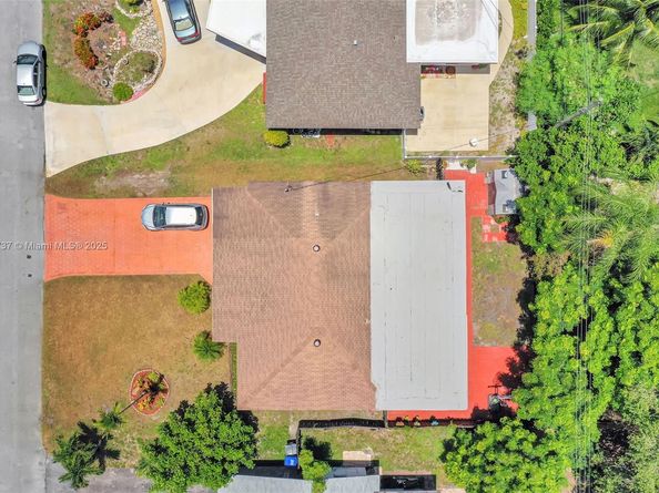 2201 N 57th Ter, Hollywood FL 33021
