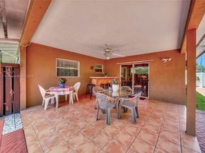 2201 N 57th Ter, Hollywood FL 33021
