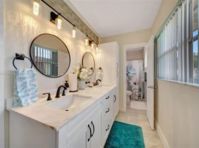 2201 N 57th Ter, Hollywood FL 33021