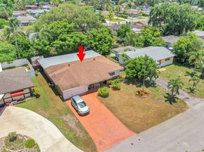 2201 N 57th Ter, Hollywood FL 33021