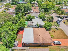 2201 N 57th Ter, Hollywood FL 33021