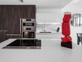 851 NE 1st Ave 1606, Miami FL 33132