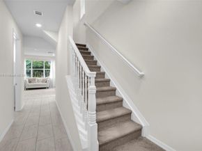 1436 Silk Oak Dr, Hollywood FL 33021