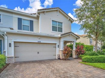1436 Silk Oak Dr