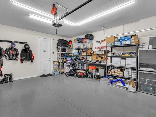 1436 Silk Oak Dr, Hollywood FL 33021