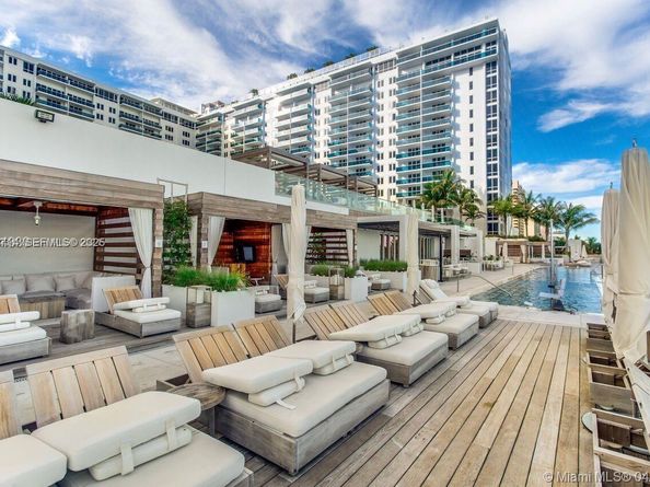 2301 Collins Ave 1625, Miami Beach FL 33139