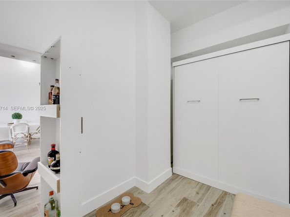 2301 Collins Ave 1625, Miami Beach FL 33139