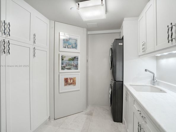 1 N Fort Lauderdale Beach Blvd 2102, Fort Lauderdale FL 33304