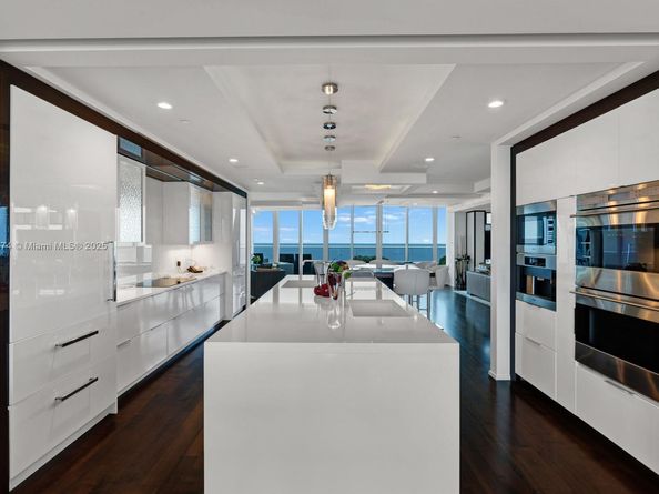 1 N Fort Lauderdale Beach Blvd 2102, Fort Lauderdale FL 33304
