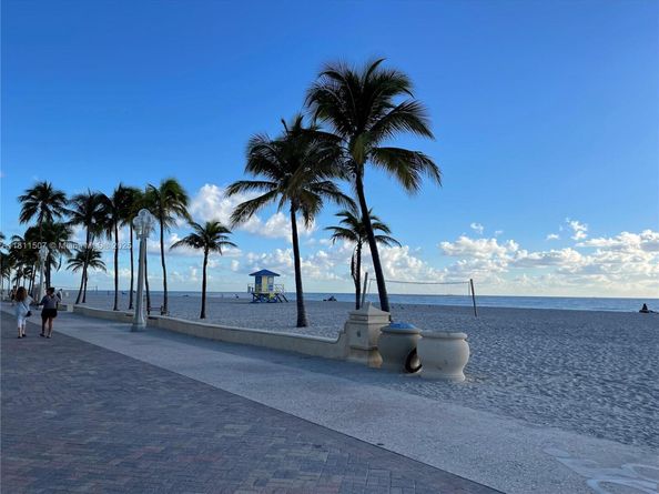 1470 Sheridan St 18C, Hollywood FL 33020