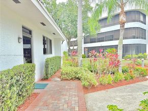 1470 Sheridan St 18C, Hollywood FL 33020