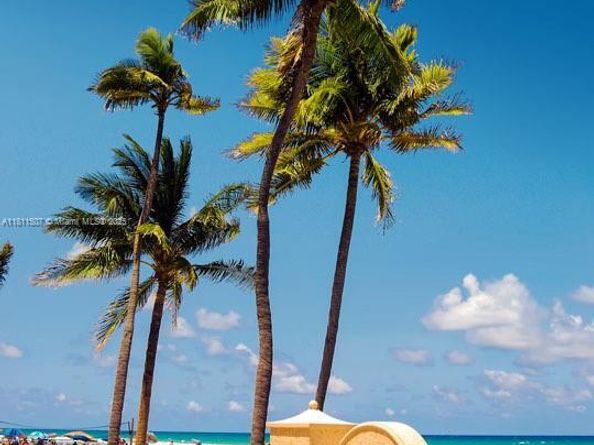 1470 Sheridan St 18C, Hollywood FL 33020