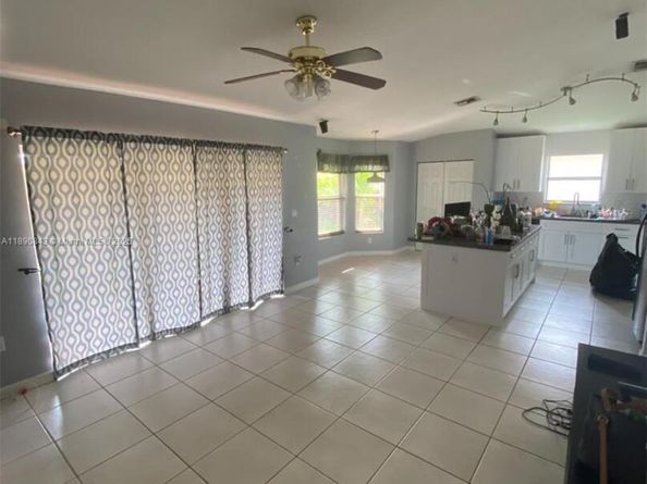 14018 SW 155th Ct, Miami FL 33196