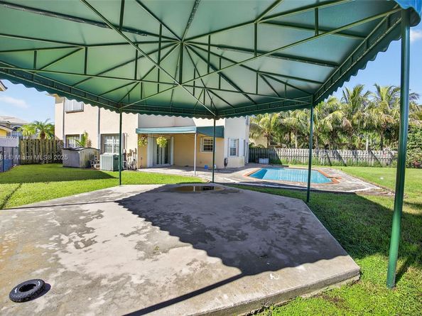16611 SW 103rd Ter, Miami FL 33196