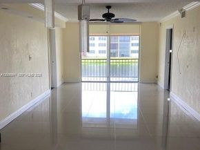 361 S Hollybrook Dr 205, Pembroke Pines FL 33025
