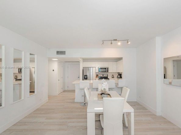 2301 Collins Ave 401, Miami Beach FL 33139