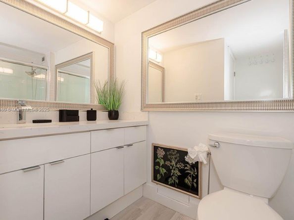 2301 Collins Ave 401, Miami Beach FL 33139