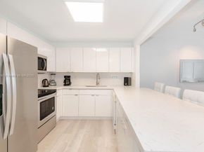 2301 Collins Ave 401, Miami Beach FL 33139