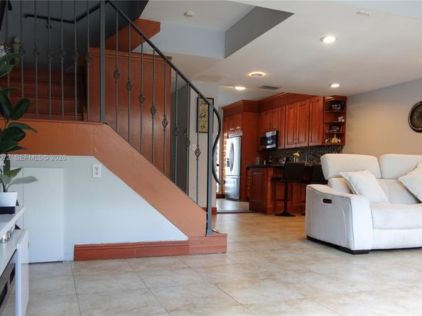 14245 SW 57th Ln 92, Miami FL 33183