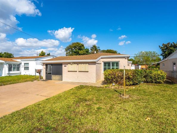 1763 NE 180th St, North Miami Beach FL 33162