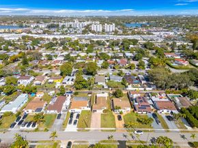 1763 NE 180th St, North Miami Beach FL 33162