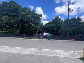 13381 NW 32nd Ct, Opa-Locka FL 33054