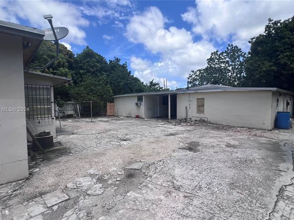 13381 NW 32nd Ct, Opa-Locka FL 33054