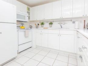 2301 Collins Ave 736, Miami Beach FL 33139