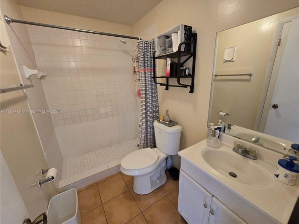 9367 Fontainebleau Blvd G234, Miami FL 33172
