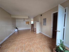 9367 Fontainebleau Blvd G234, Miami FL 33172
