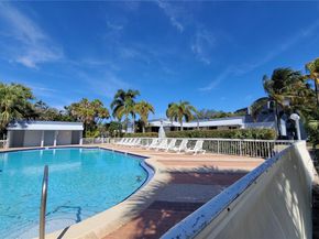 9367 Fontainebleau Blvd G234, Miami FL 33172