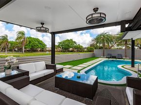 15025 SW 96th Ter, Miami FL 33196