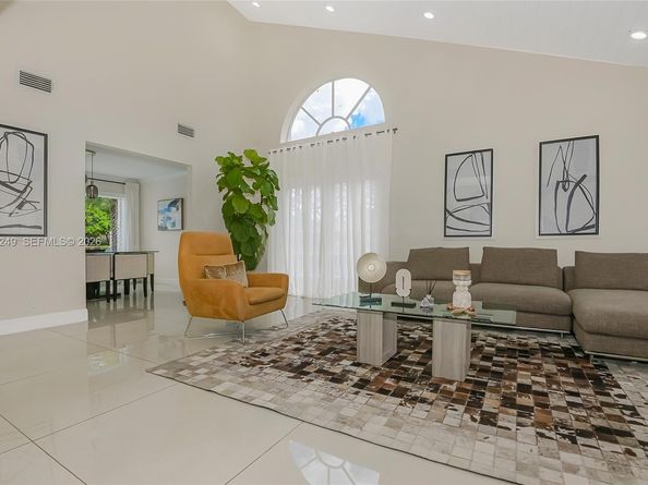 15025 SW 96th Ter, Miami FL 33196