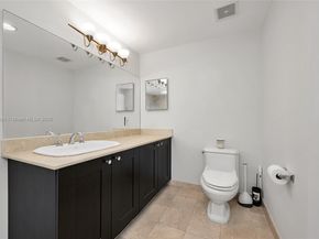 4100 Salzedo St 515, Coral Gables FL 33146