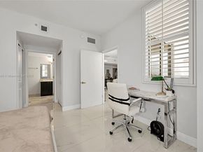 4100 Salzedo St 515, Coral Gables FL 33146