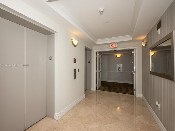 4100 Salzedo St 515, Coral Gables FL 33146