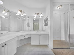 3600 Oaks Clubhouse Dr 501, Pompano Beach FL 33069