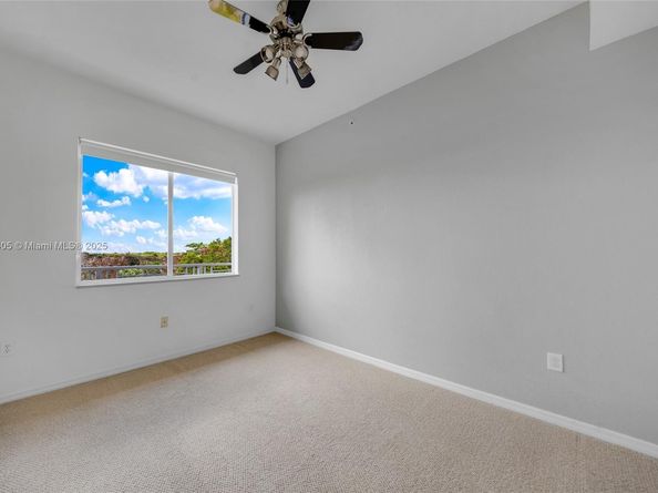 3600 Oaks Clubhouse Dr 501, Pompano Beach FL 33069